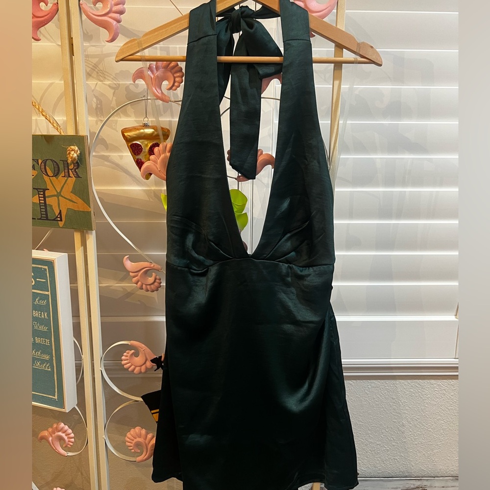 La Hearts Green Backless Dress